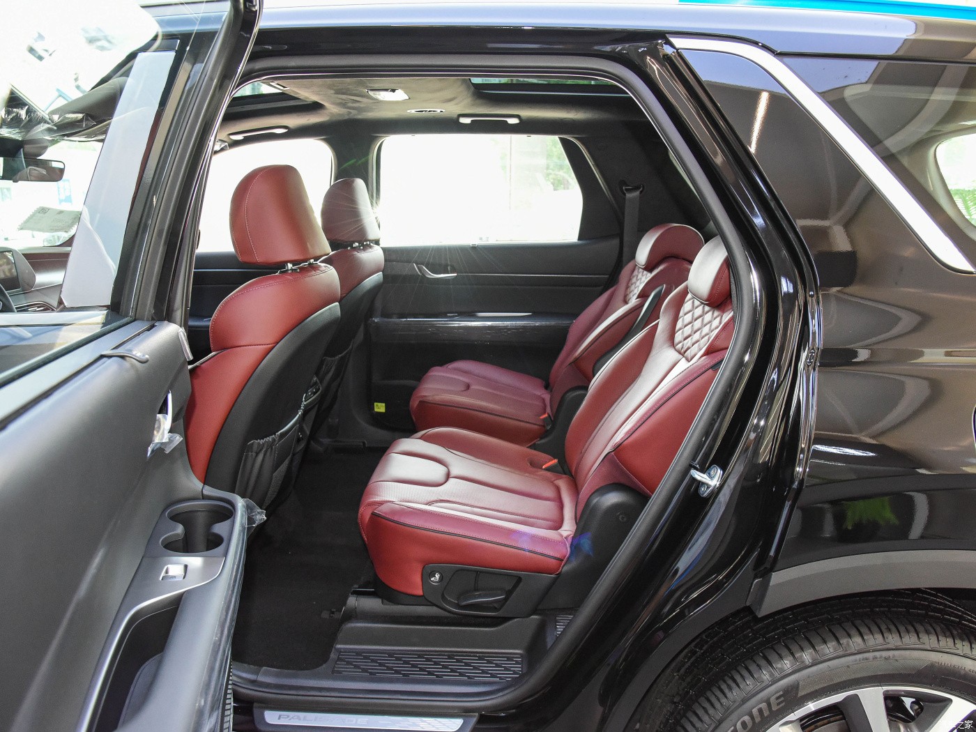 家用很合适 30万买3.5L V6自吸、7座SUV划算吗？