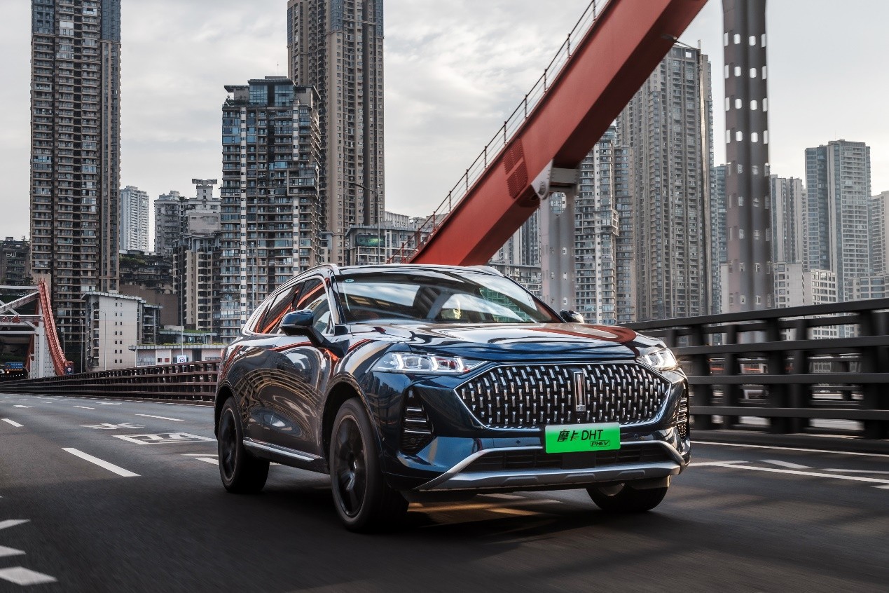 接受G318川藏线千锤百炼 摩卡DHT-PHEV NOH解锁更多出行场景