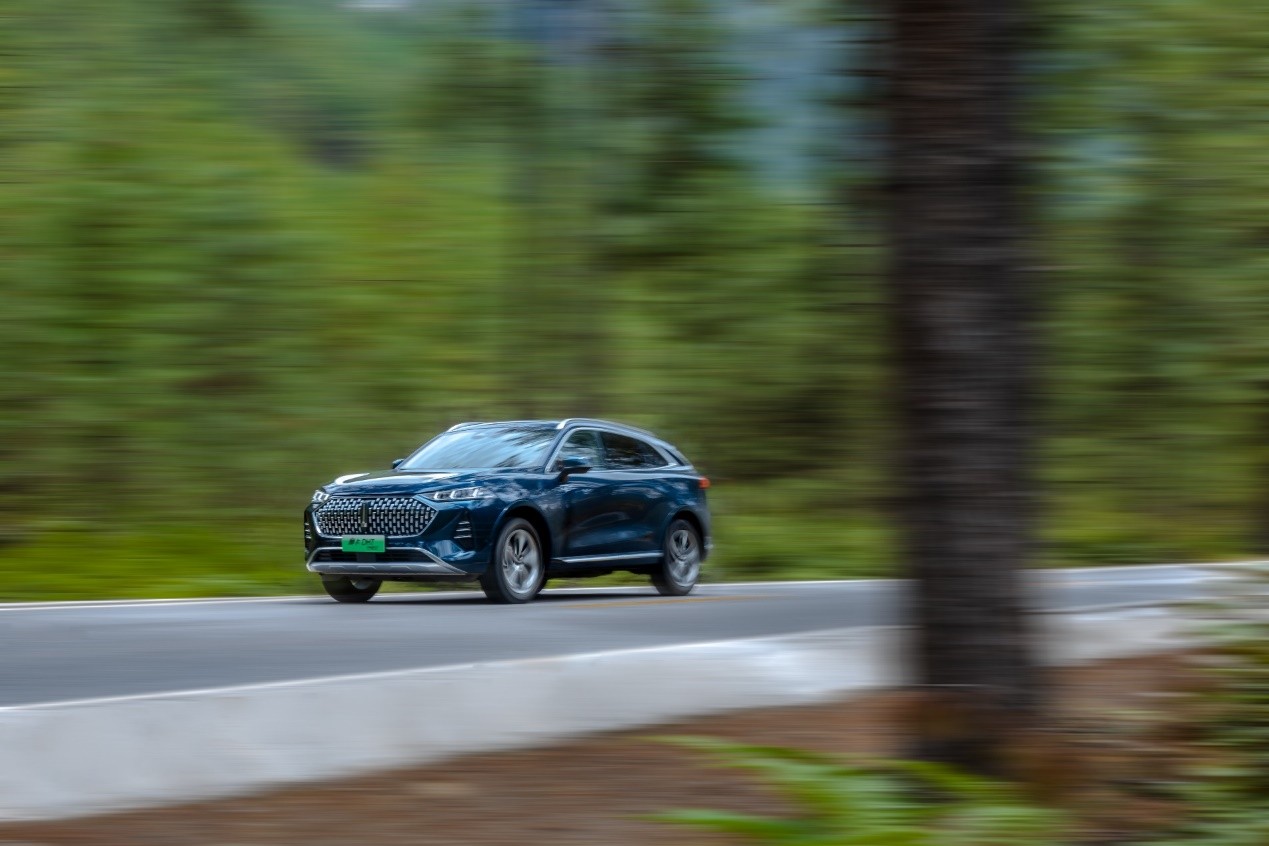 1220公里天堑通途 摩卡DHT-PHEV打开续航0焦虑进藏的正确方式