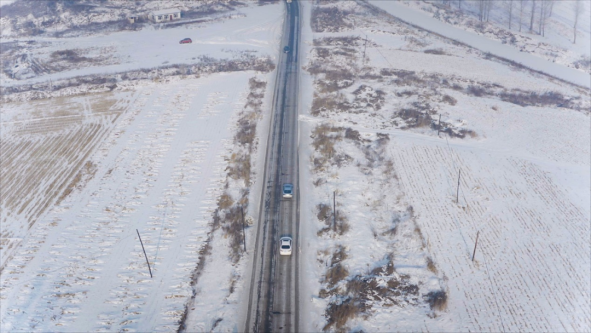 在-25℃东北，把新能源车跑趴窝是什么体验？