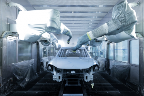 智造成就爆款，赛力斯汽车打造全球智能汽车新标杆